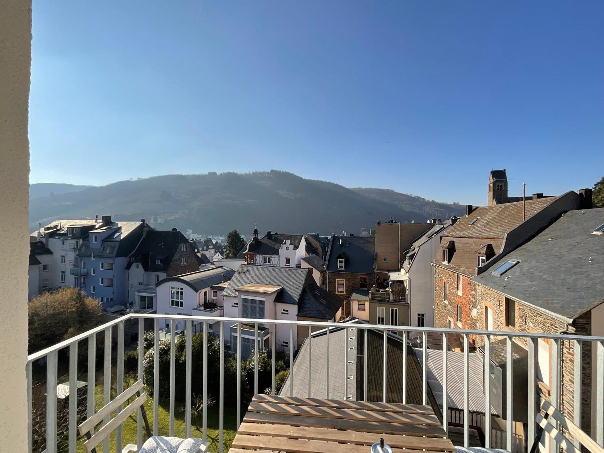 Modernes Apartement Mit Balkon In Toplage! Traben-Trarbach Extérieur photo